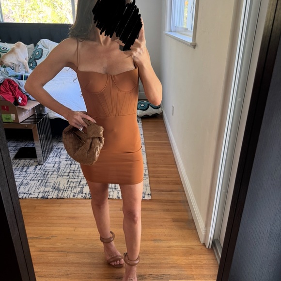 Alex Perry Camel Mini Dress - Picture 8 of 8